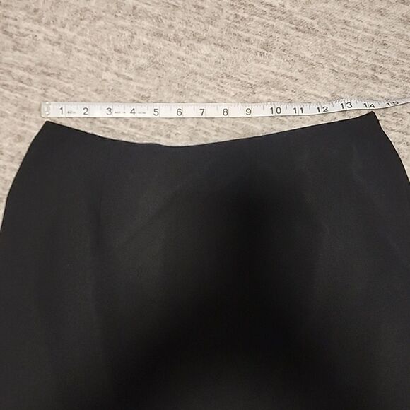 Oblique Petite- ruffle skirt - Picture 3 of 6